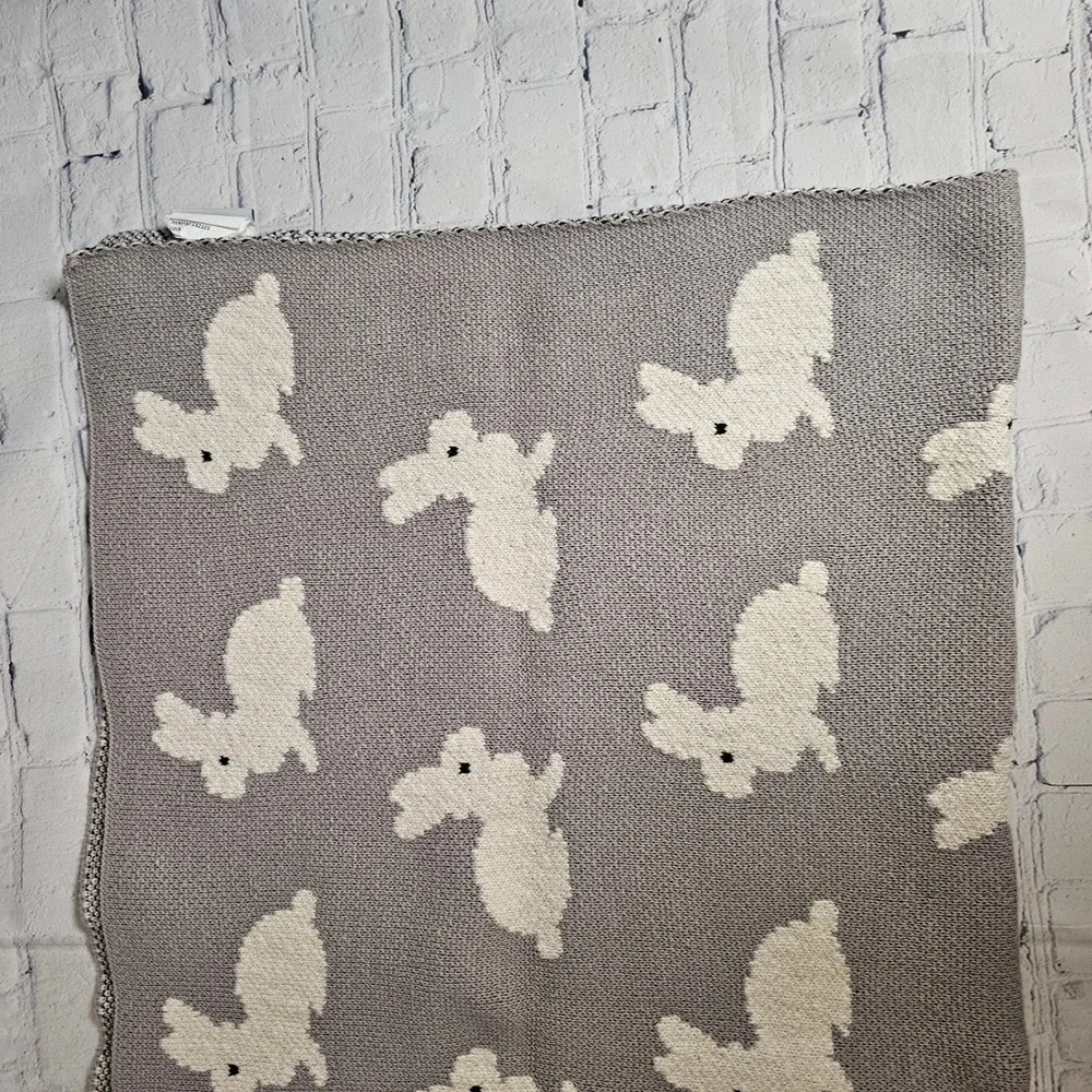 Baby Blanket Grey‎ White Bunny Rabbit 100% Cotton Knit 31x37 BUNYBL